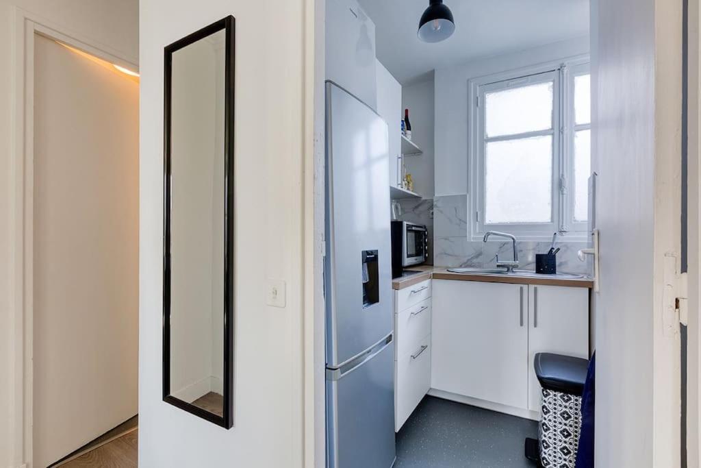 Nice Flat With Billard And View Paris Bagian luar foto